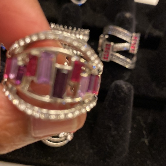 Everything must go sale - Picture 5 of 11